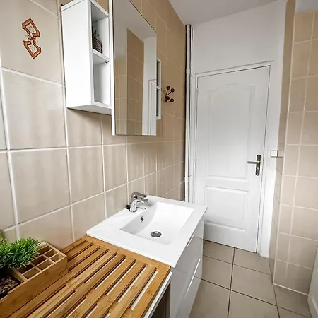 Grande Maison Familiale A Deux Pas De La Holiday home